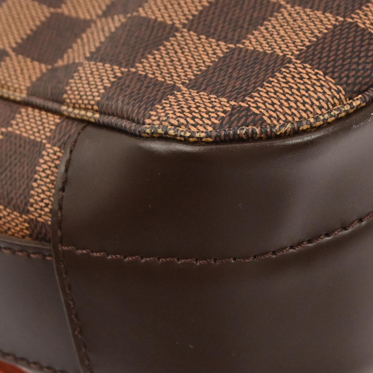 Louis Vuitton Damier Bastille Shoulder Bag N45258