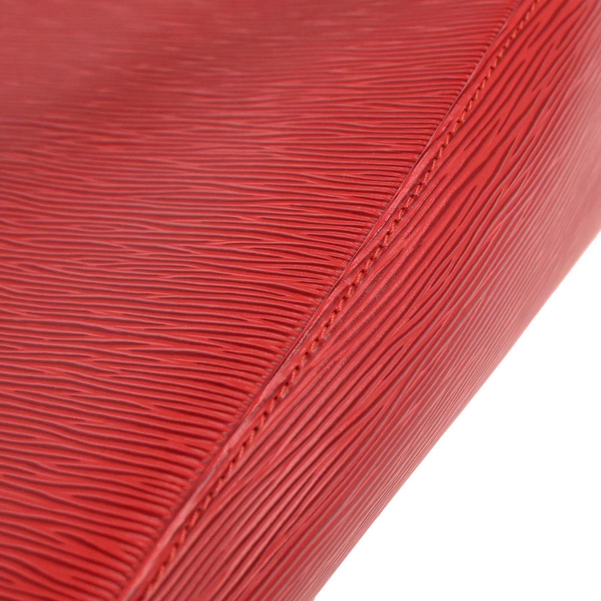 Louis Vuitton Red Epi Looping GM Handbag