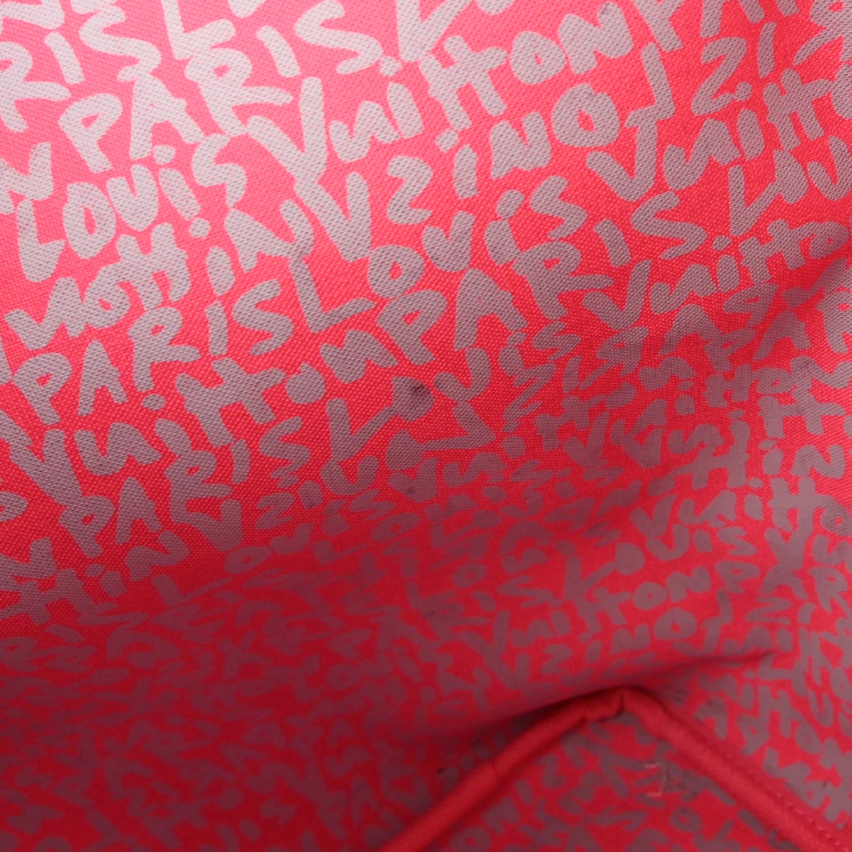 Louis Vuitton 2009 Pink Monogram Graffiti Neverfull GM Tote Bag M93701