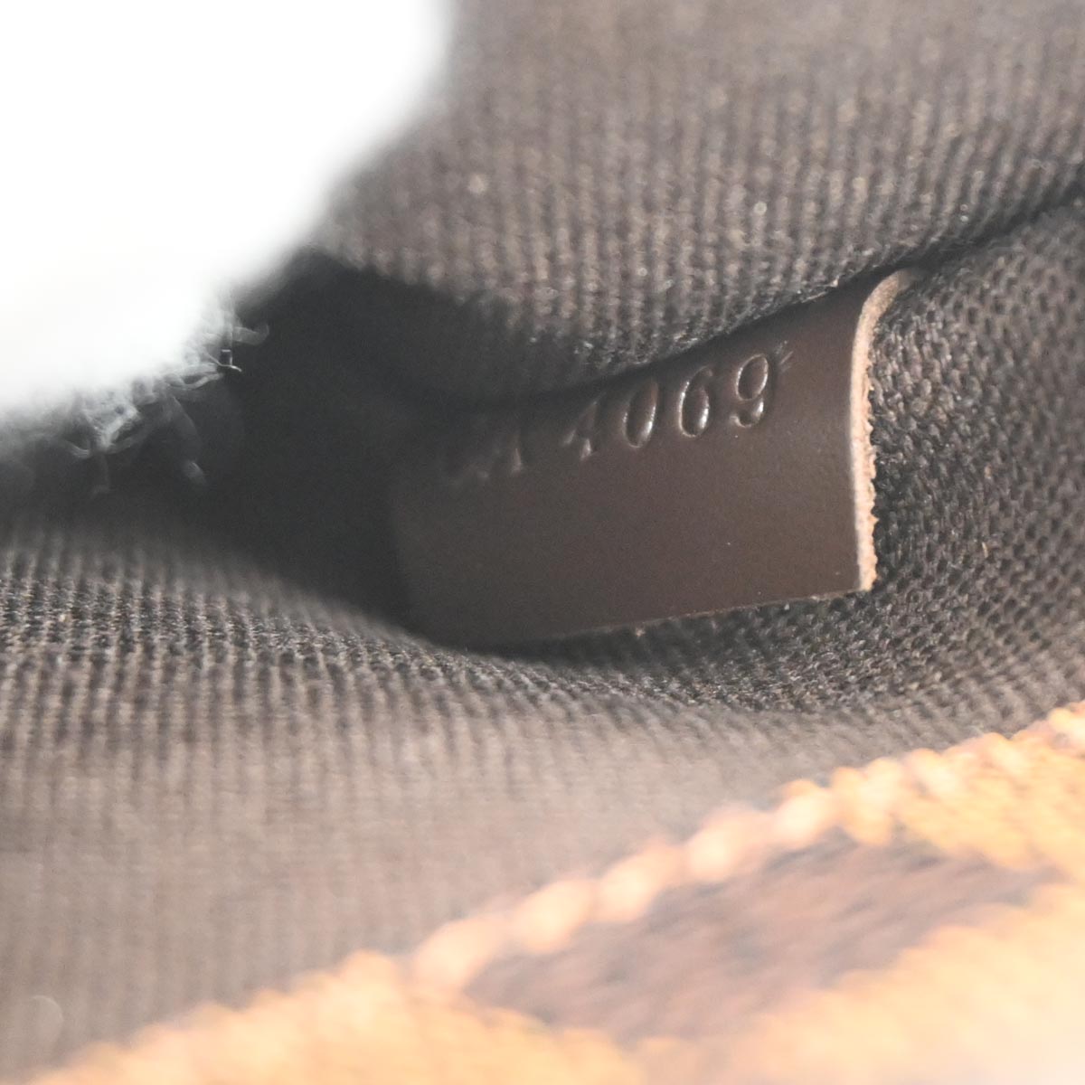 Louis Vuitton Damier Pochette Gange Body Bum Bag N48048