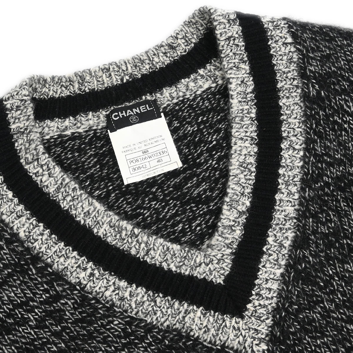 Chanel 1996 Sweater Knit Top Gray #40