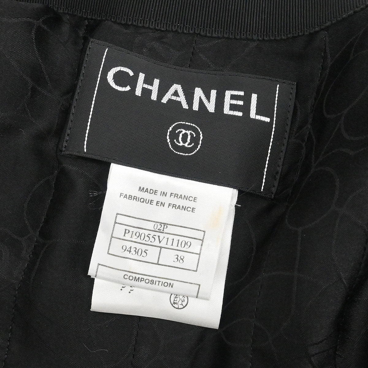 Chanel 2002 Single Breasted Collarless Jacket Navy #38