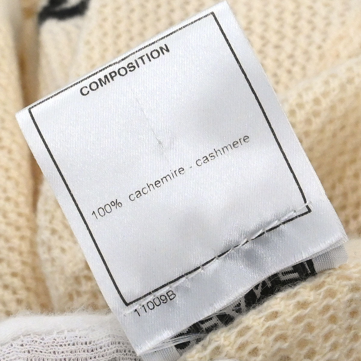 Chanel 2001 Top Ivory #44