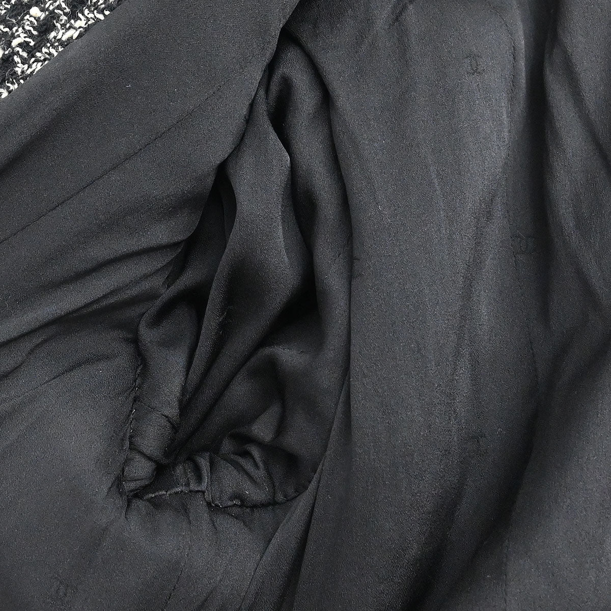 Chanel 1997 Setup Suit Jacket Skirt Tweed Black #40