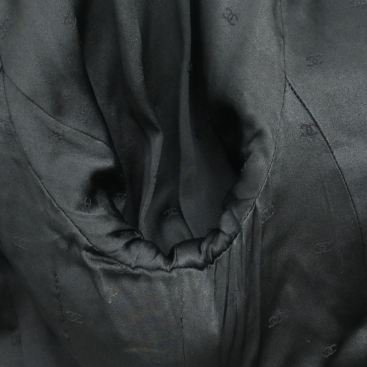 Chanel 1994 Collarless Single Breasted Jacket Black #44