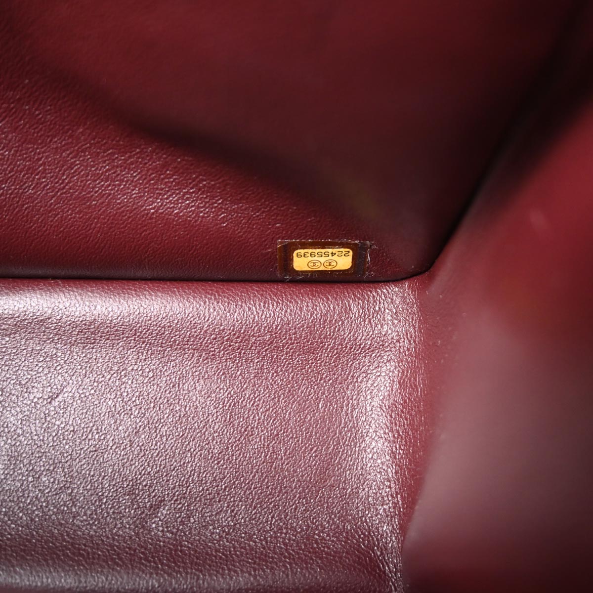 Chanel 2016-2017 Black Caviar Skin Jumbo Classic Double Flap Shoulder Bag