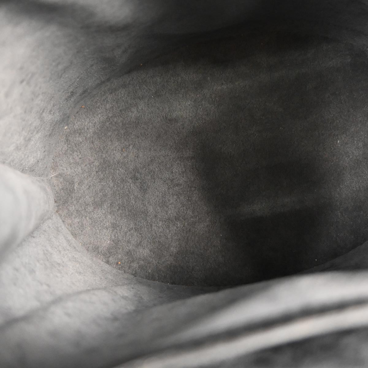 Louis Vuitton Black Epi Cluny Shoulder Bag M52252