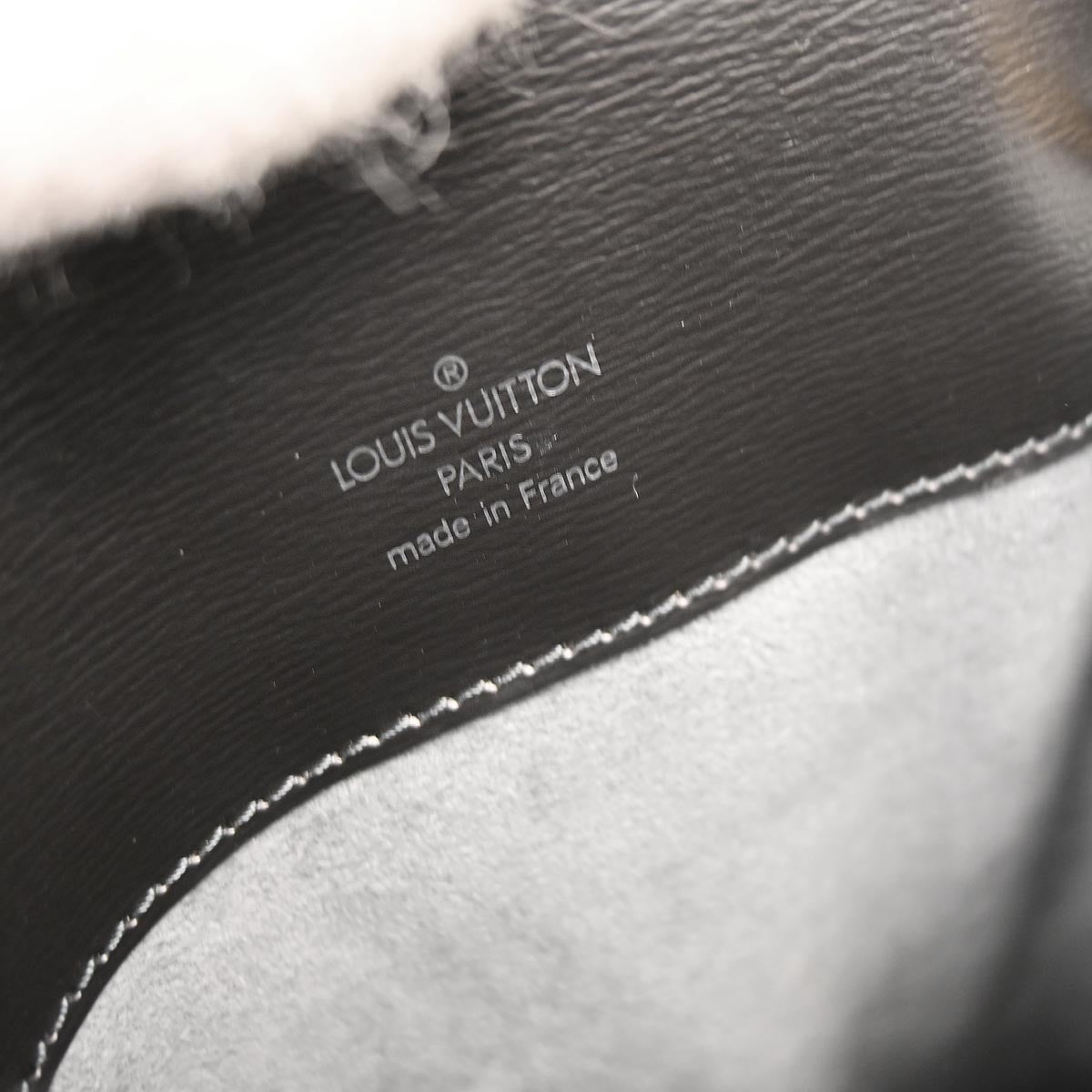 Louis Vuitton Black Epi Cluny Shoulder Bag M52252