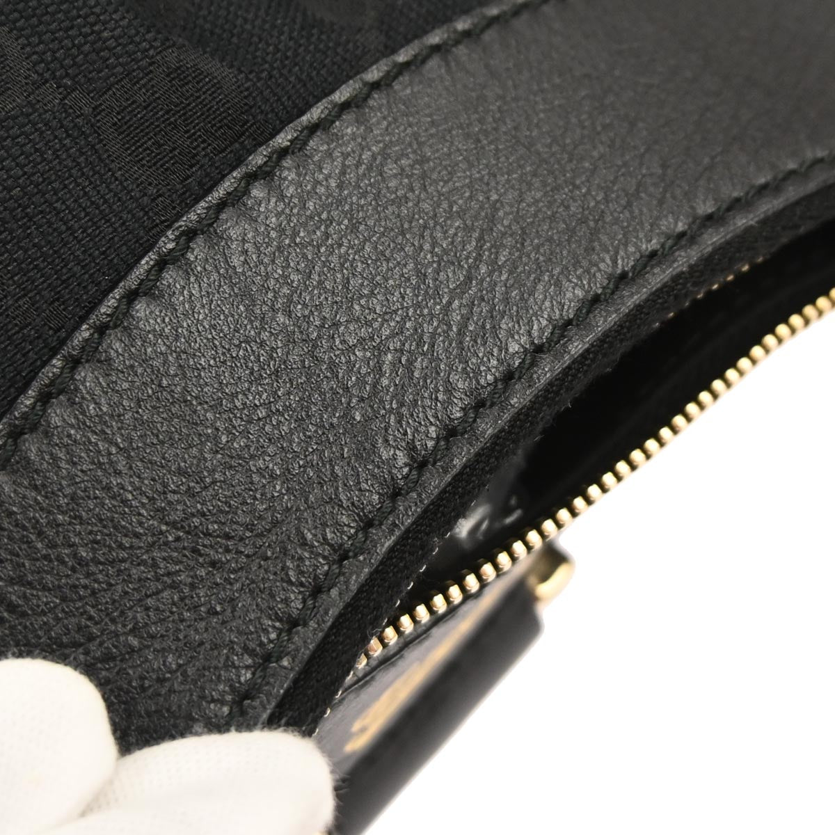 Gucci Black GG Abbey D Ring Handbag