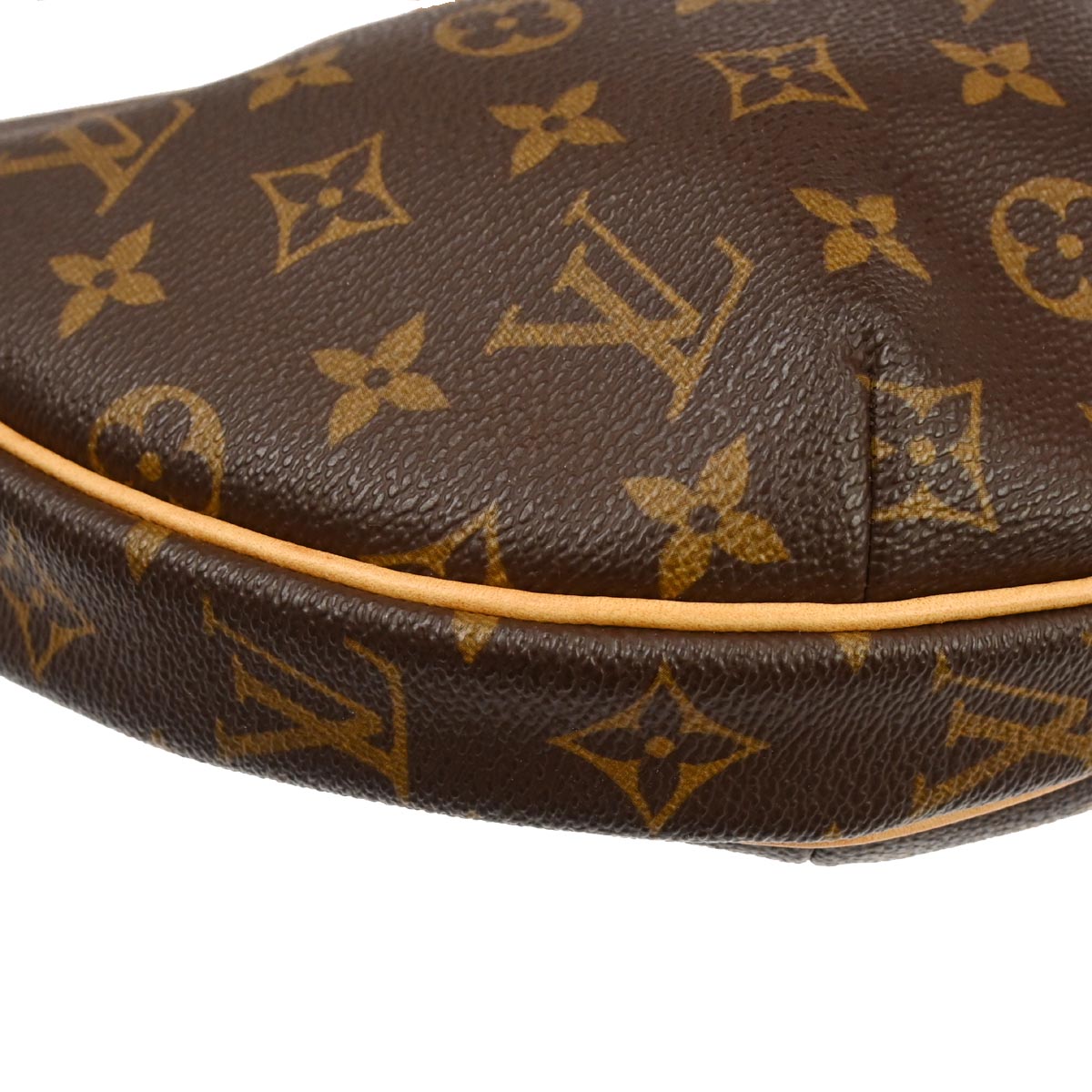 Louis Vuitton Monogram Croissant MM Handbag M51512