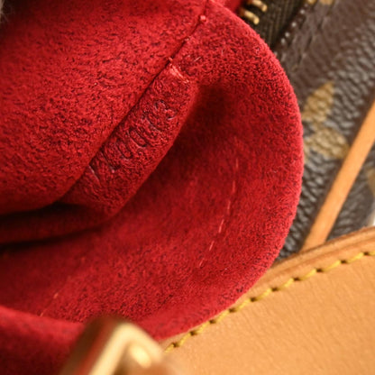 Louis Vuitton Monogram Croissant MM Handbag M51512