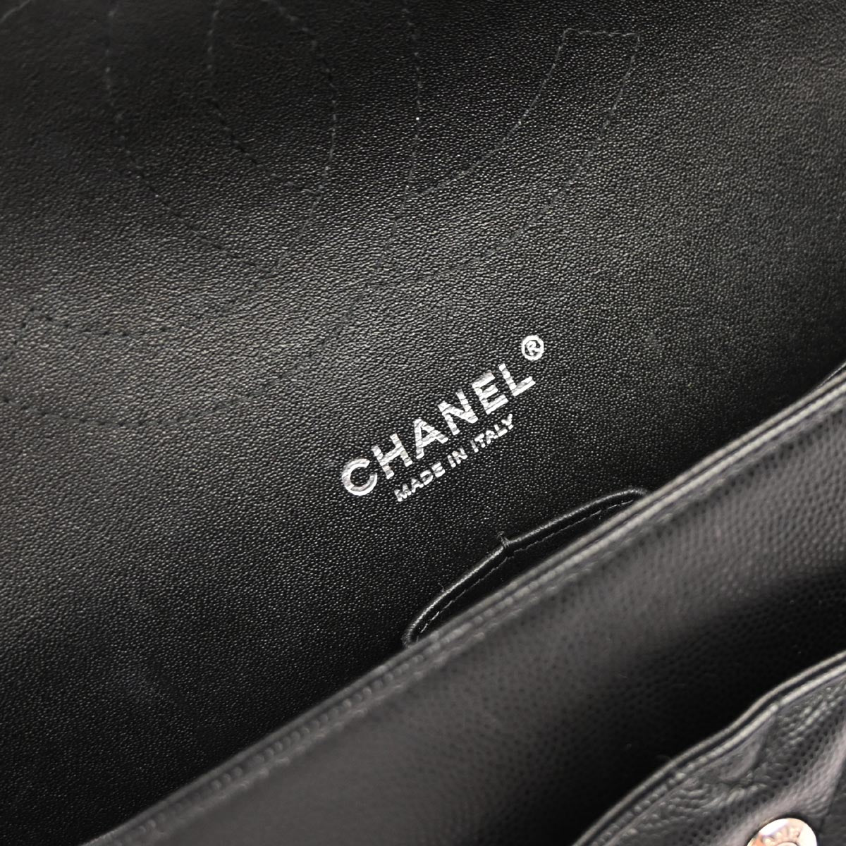 Chanel 2016-2017 Black Caviar Skin Chevron Jumbo Classic Double Flap Shoulder Bag