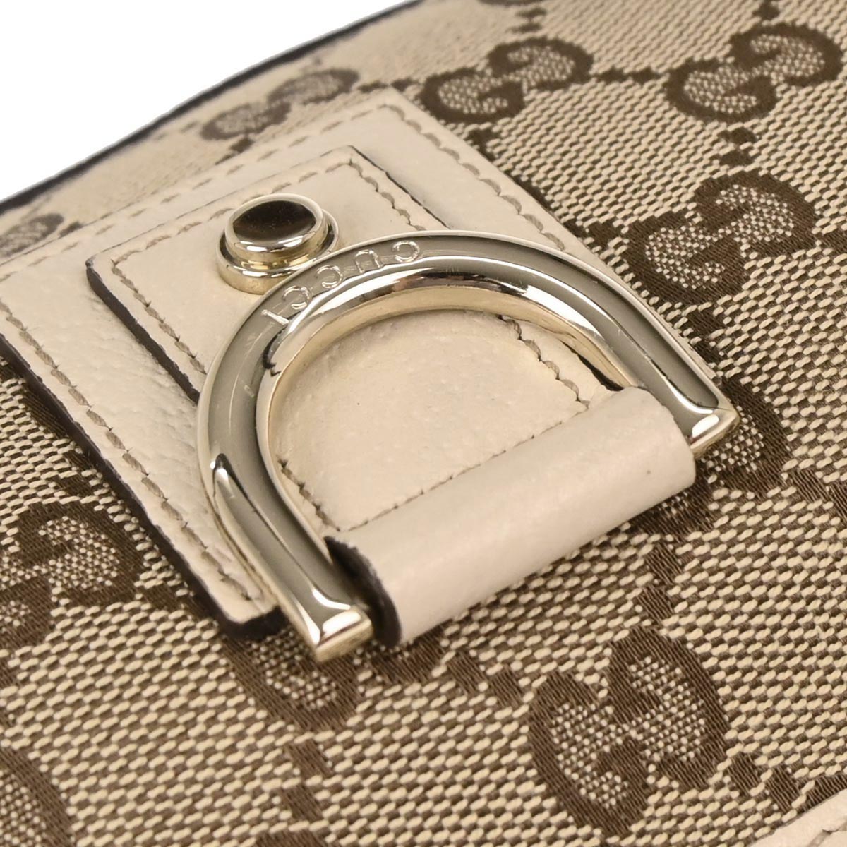 Gucci Ivory Beige Abbey D-ring GG Handbag