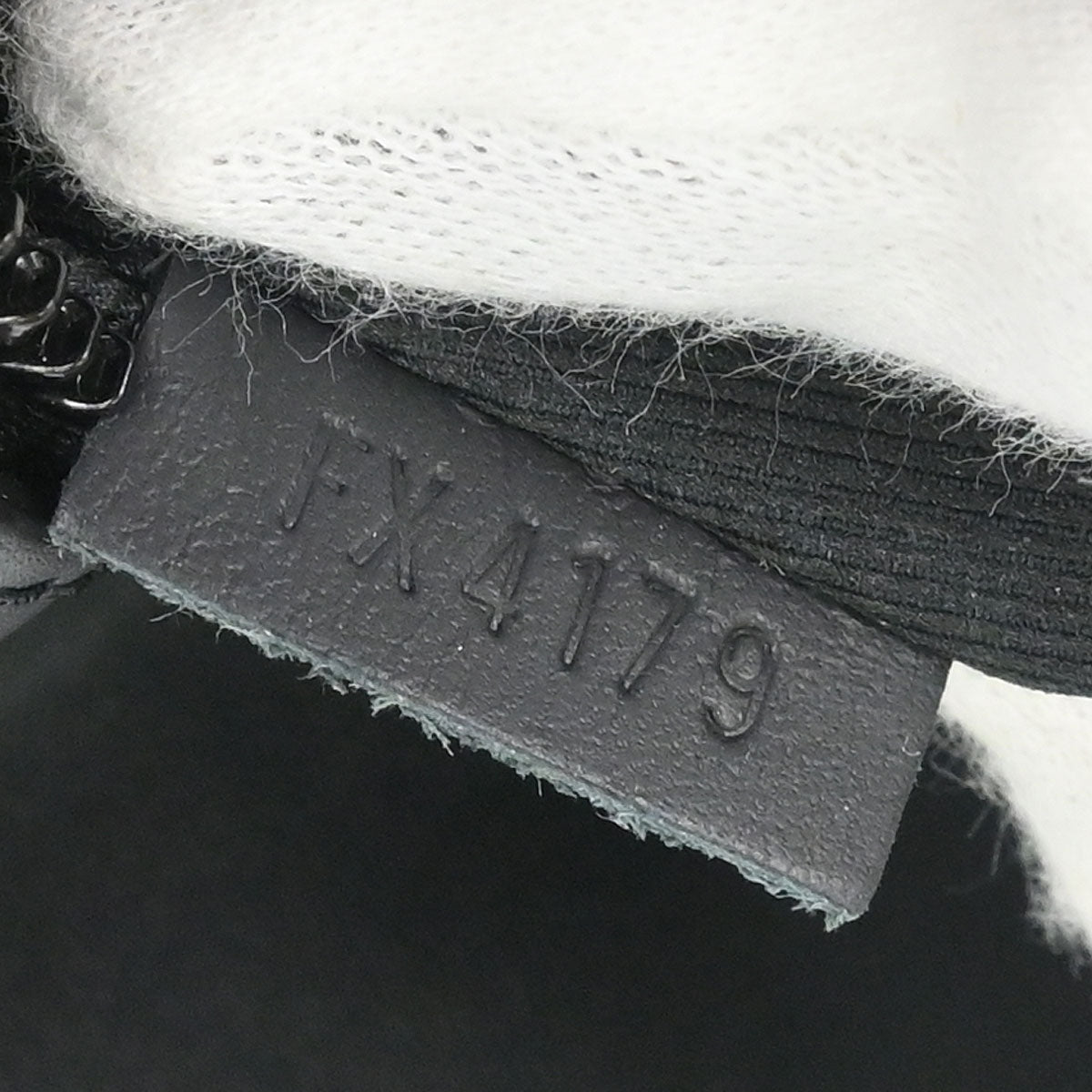 Louis Vuitton 2019 Black Monogram Shadow Speedy Bandouliere 40 M43696