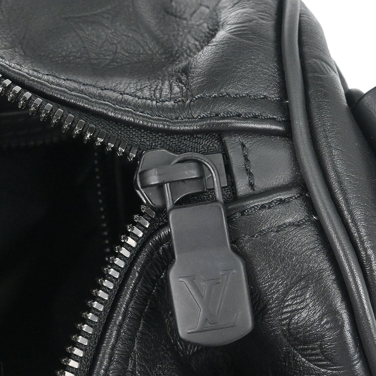 Louis Vuitton 2019 Black Monogram Shadow Speedy Bandouliere 40 M43696