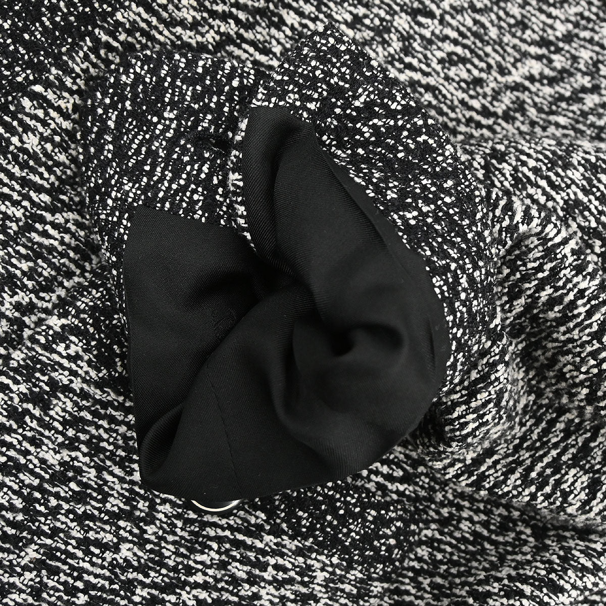 Chanel 1997 Single Breasted Tweed Jacket Black #42