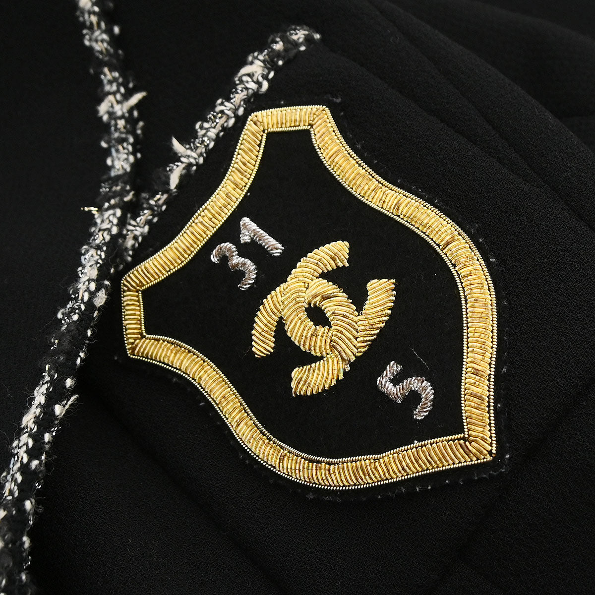 Chanel 2005 Single Breasted Emblem Jacket Black #40