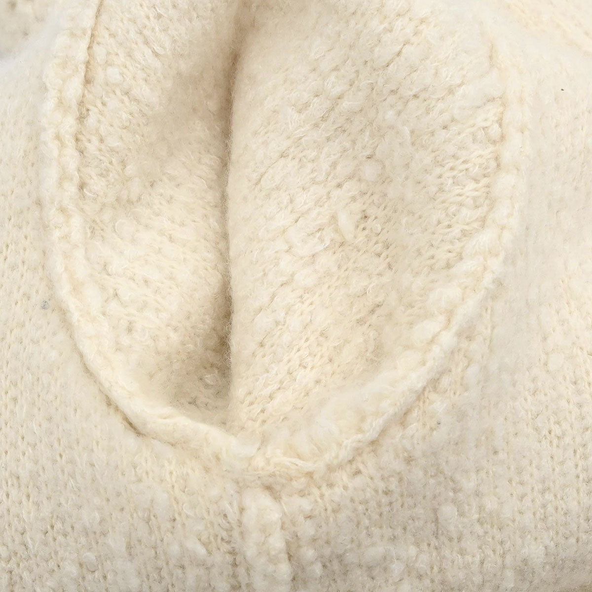 Chanel 2002 Cardigan White #38