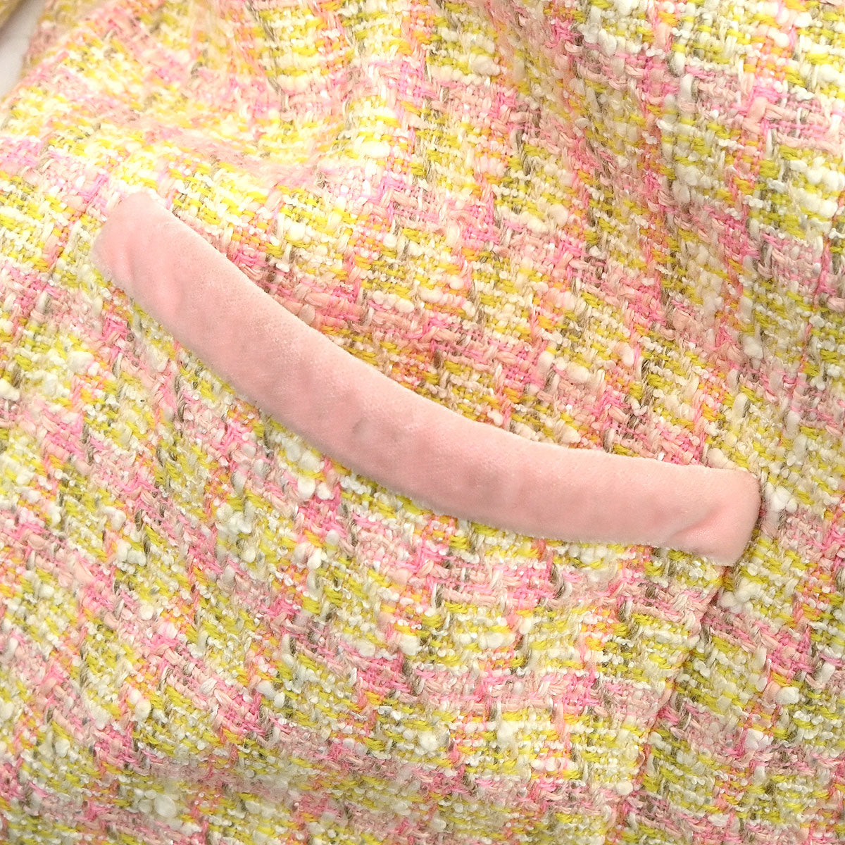 Chanel 1996 Single Breasted Jacket Tweed Yellow #40