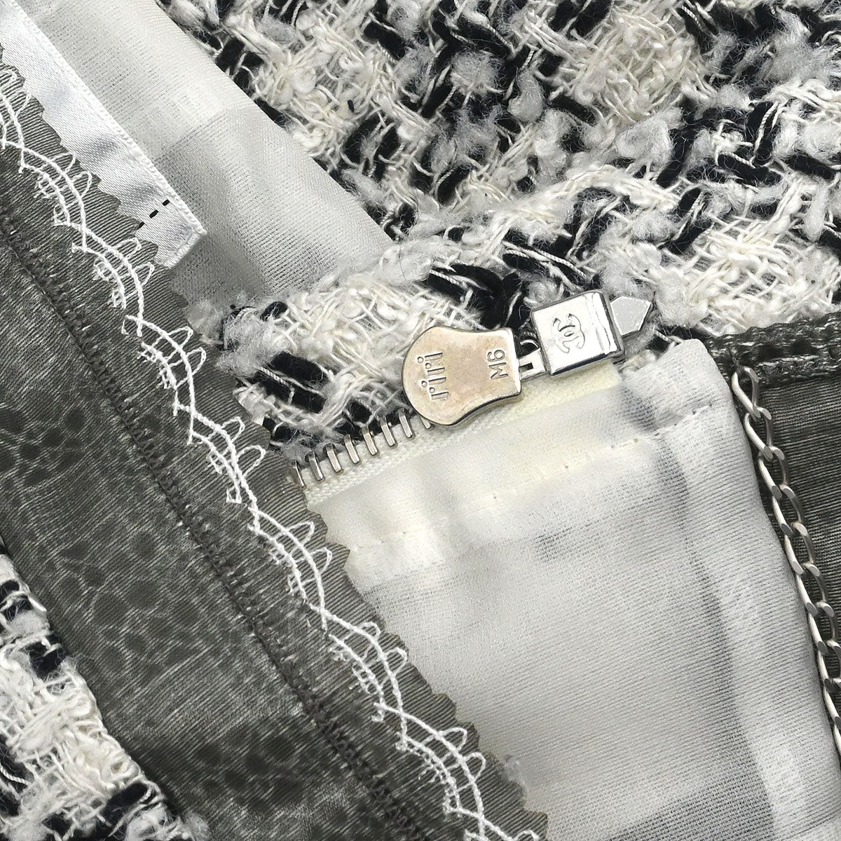 Chanel 2009 Single Breasted Jacket White #36