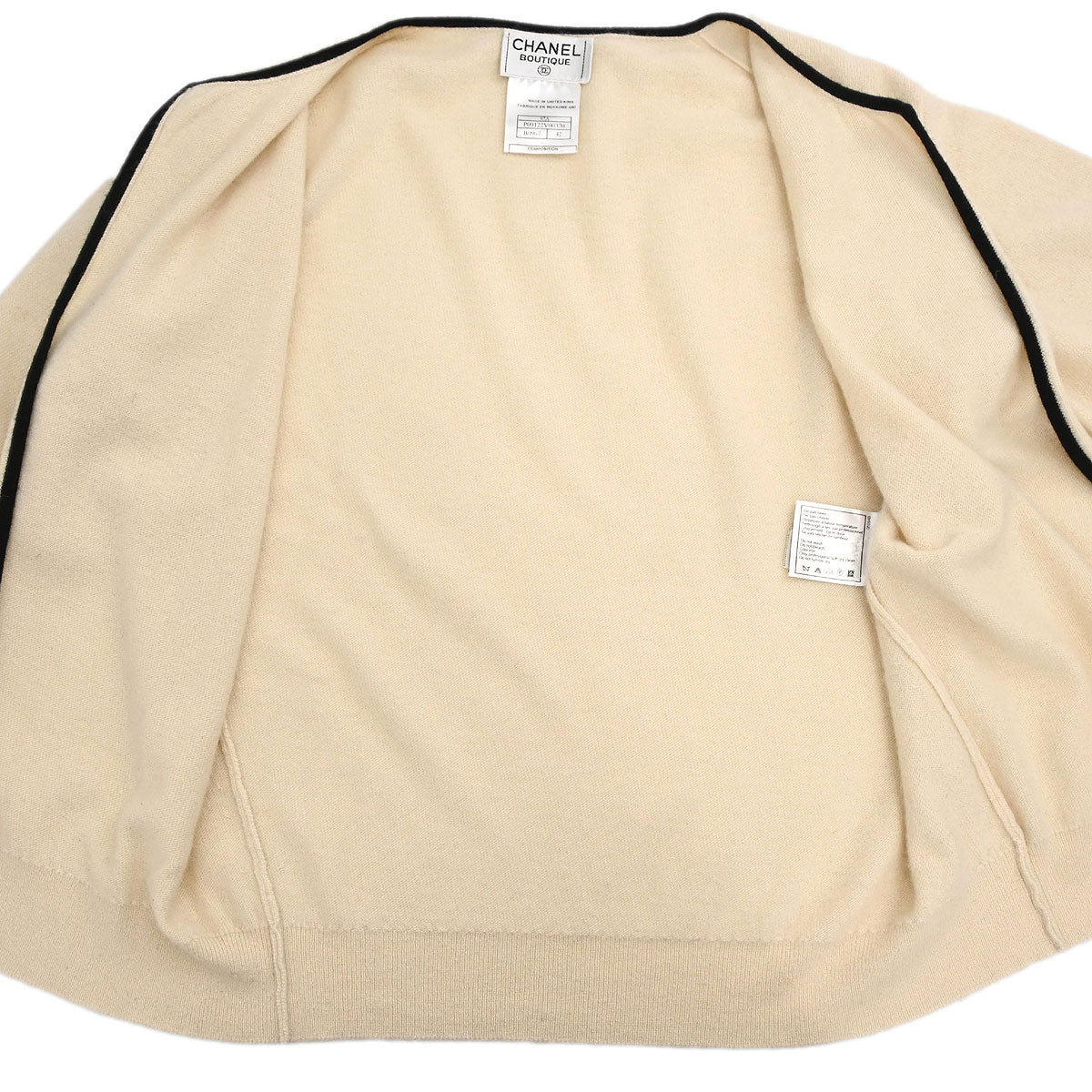 Chanel 1997 Set Cardigan Top Ivory #42