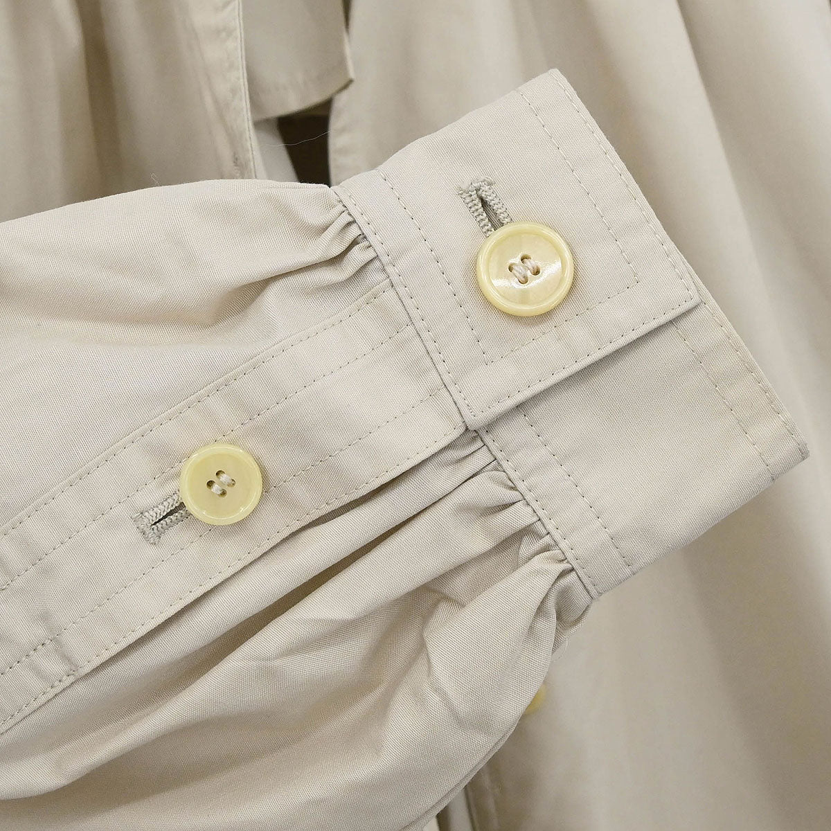 Yves Saint Laurent Coat Light Beige #S