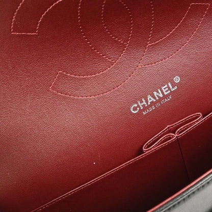 Chanel Black Lambskin Jumbo Classic Double Flap Shoulder Bag