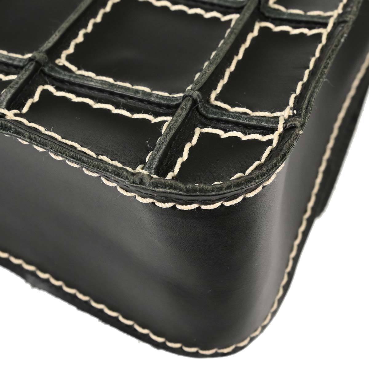 Chanel 2001-2003 Black Calfskin Wild Stitch Choco Bar Waffle Shoulder Bag