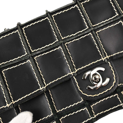 Chanel 2001-2003 Black Calfskin Wild Stitch Choco Bar Waffle Shoulder Bag