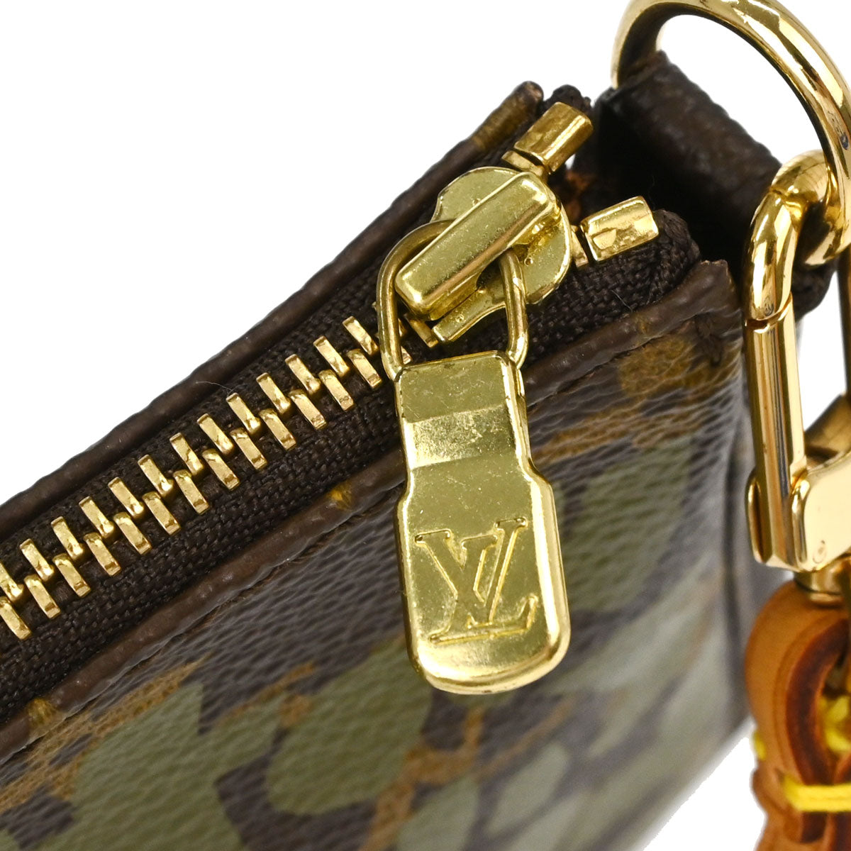 Louis Vuitton khaki Graffiti Pochette Accessoires Handbag M92191
