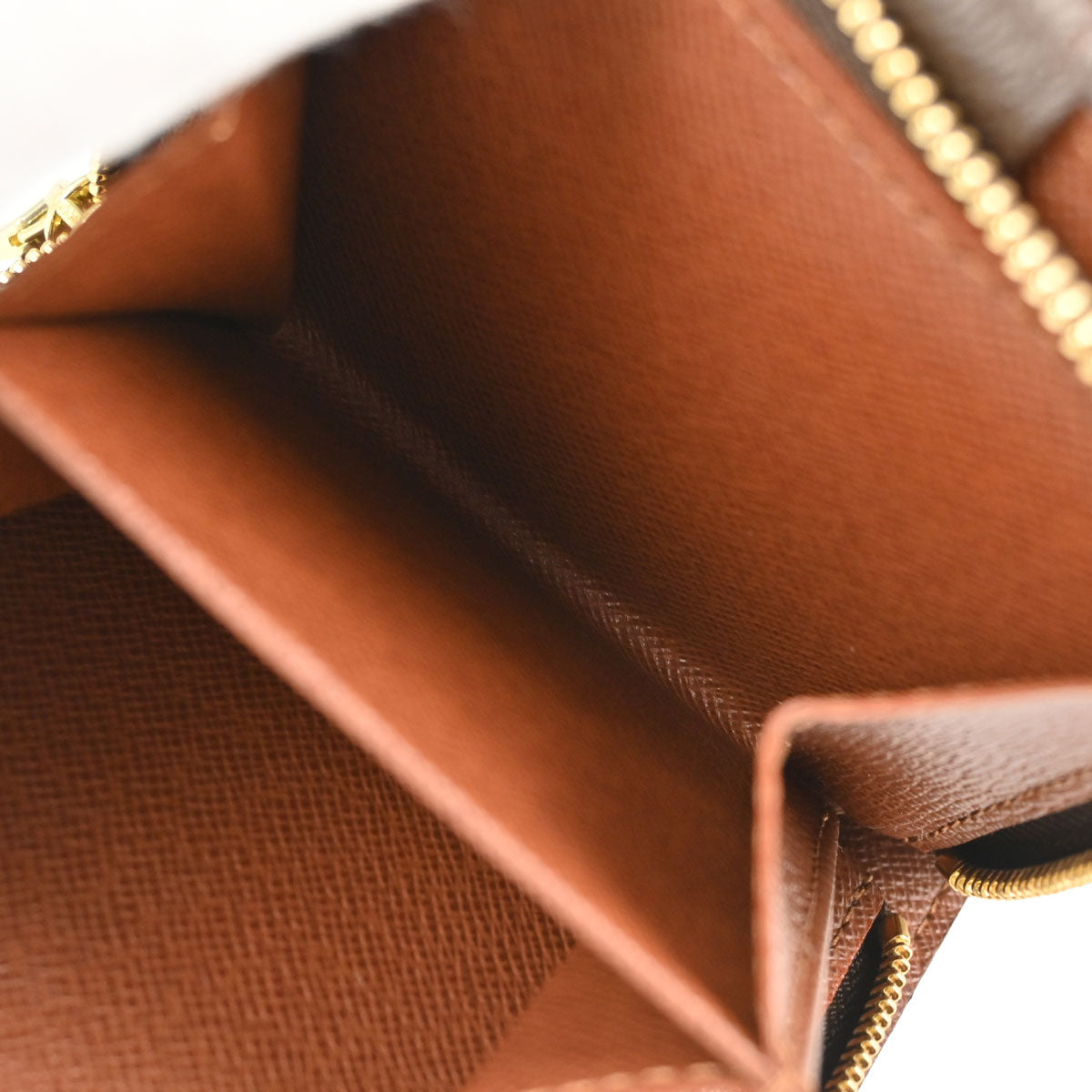 Louis Vuitton Monogram Compact Zip Wallet M61667