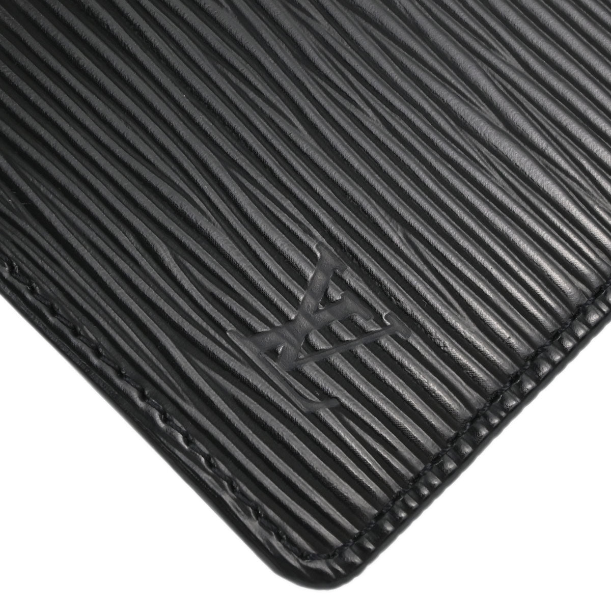 Louis Vuitton Black Porte Billets 6 Cartes Credit Wallet M63312
