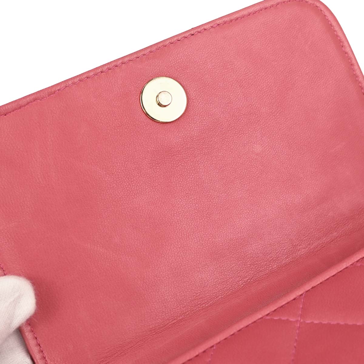 Chanel 1989-1991 Pink Lambskin Clover Logo Shoulder Bag