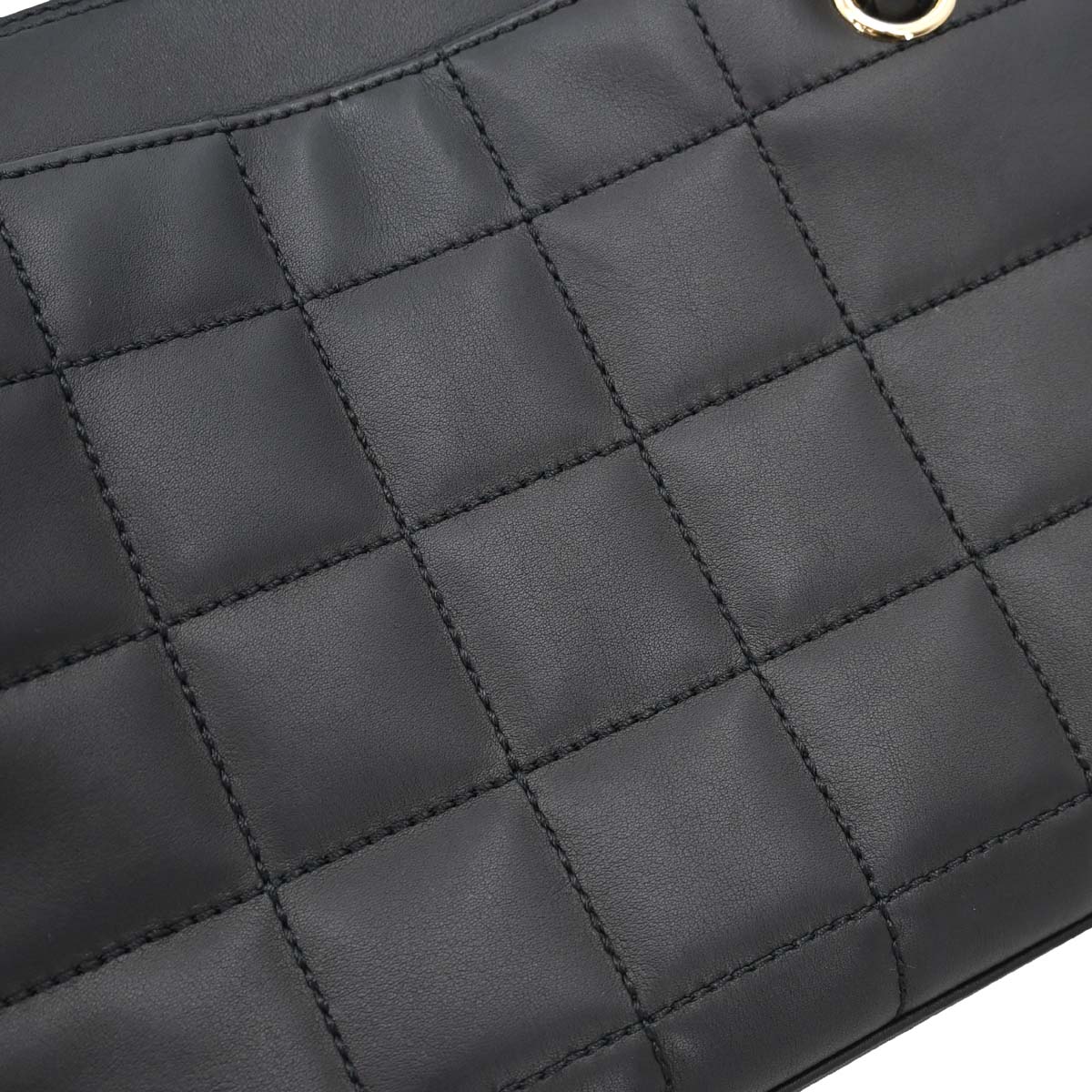 Chanel 2002-2003 Black Calfskin Choco Bar Chain Handbag