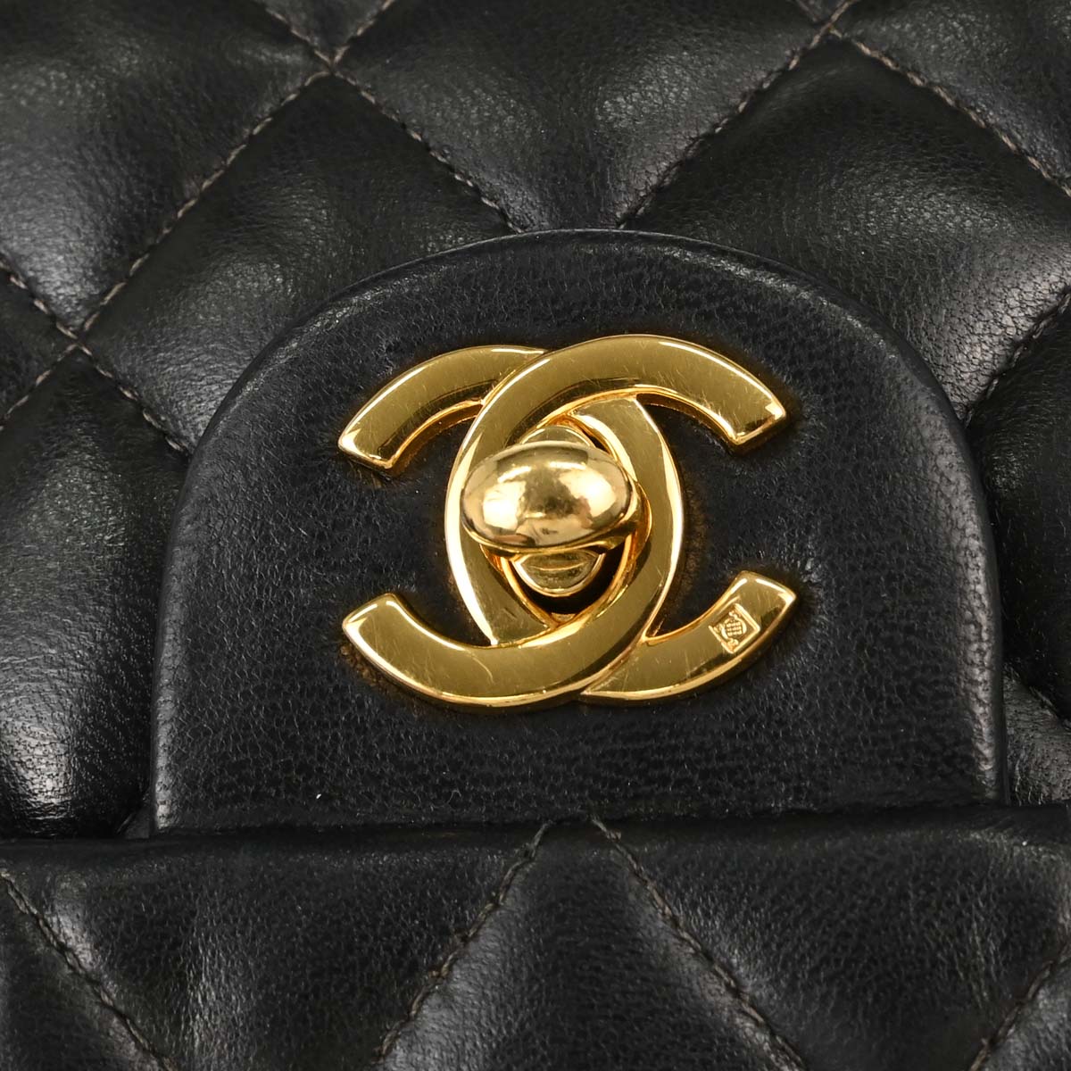 Chanel 2003-2004 Black Lambskin Mini Classic Square Flap Shoulder Bag 17