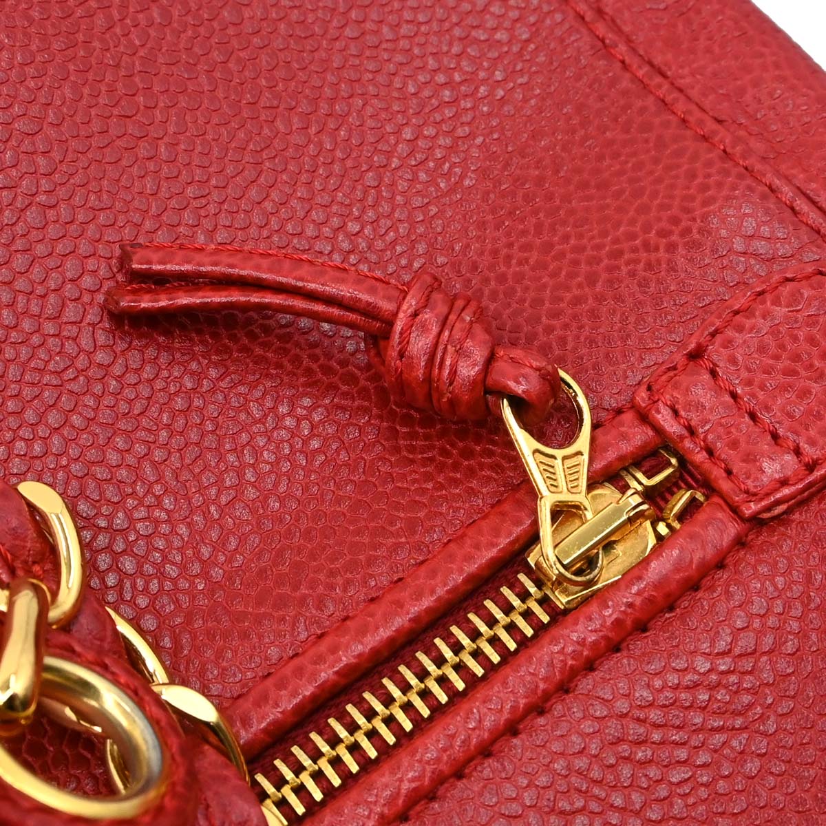 Chanel 1997-1999 Red Caviar Skin Shoulder Bag