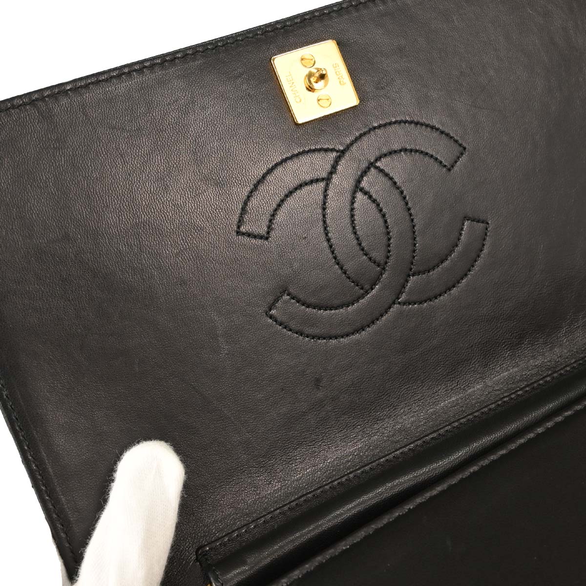 Chanel 1997-1999 Black Lambskin Pushlock Small Full Flap Shoulder Bag