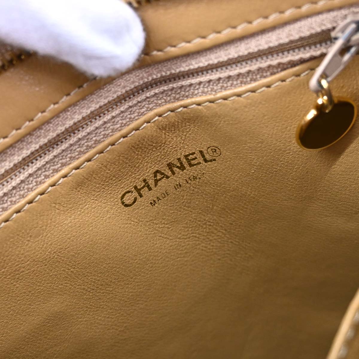 Chanel 2001-2003 Beige Caviar Skin Medallion Tote Handbag