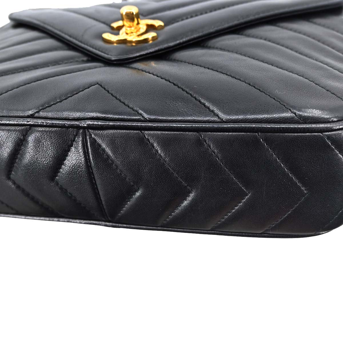 Chanel 1991-1994 Black Lambskin Chevron Camera Bag Small
