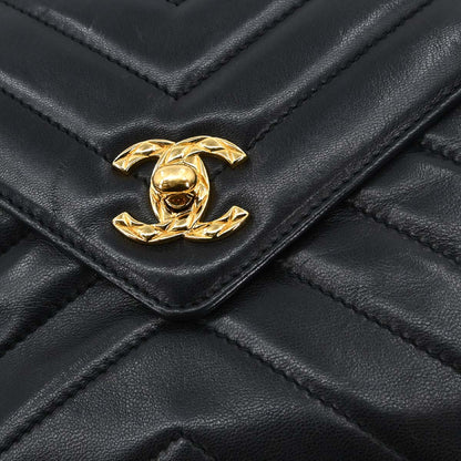 Chanel 1991-1994 Black Lambskin Chevron Camera Bag Small