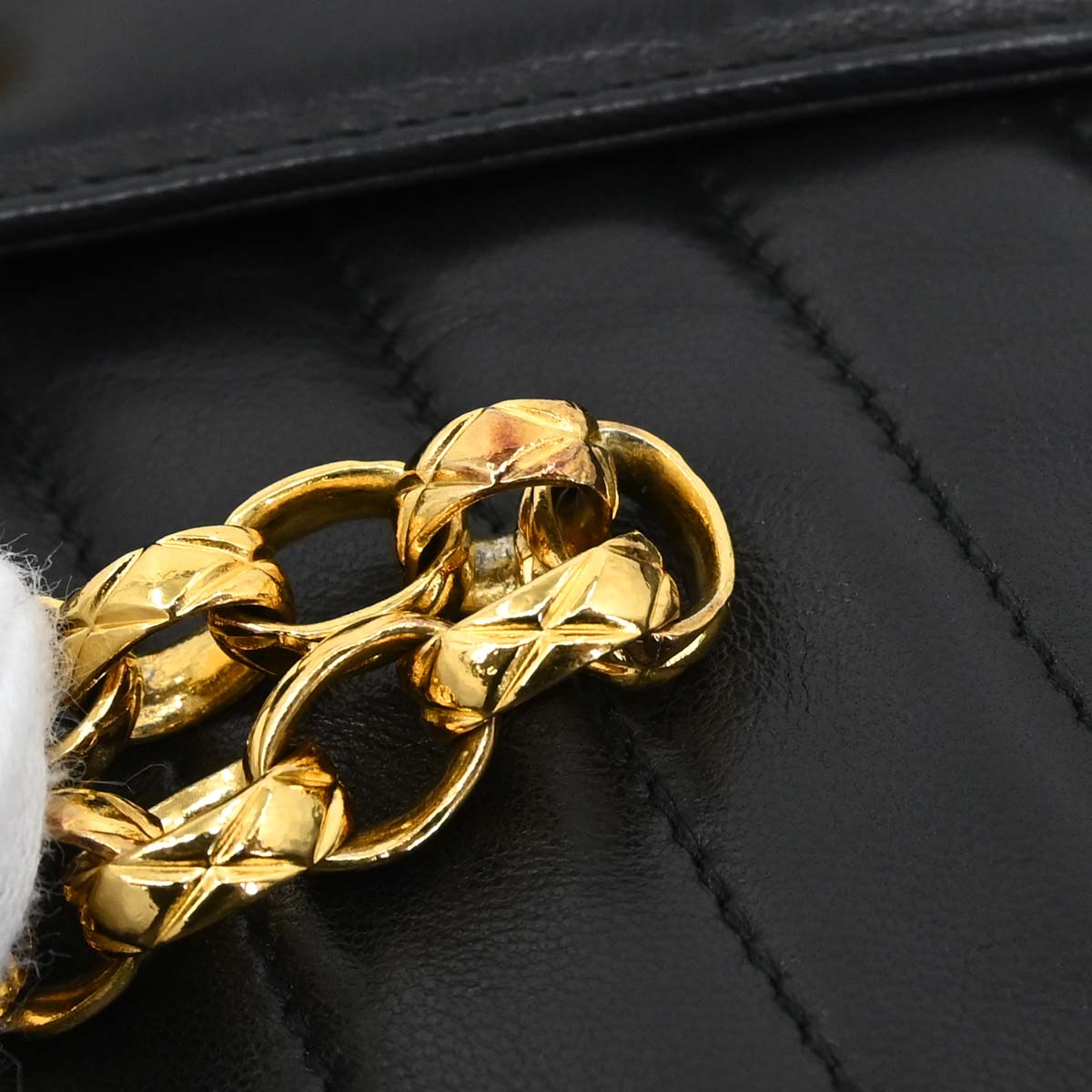 Chanel 1991-1994 Black Lambskin Chevron Camera Bag Small