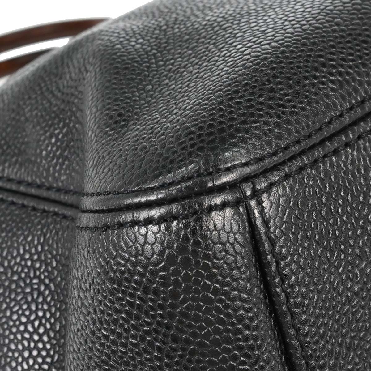 Chanel 2000-2001 Black Caviar Skin Tote Handbag