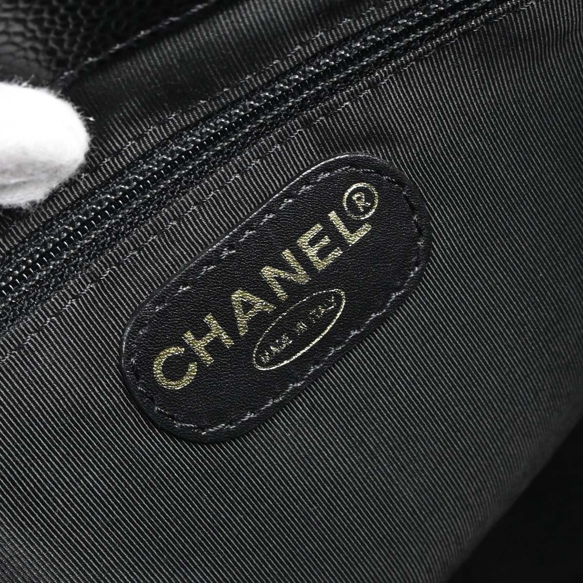 Chanel 2000-2001 Black Caviar Skin Tote Handbag