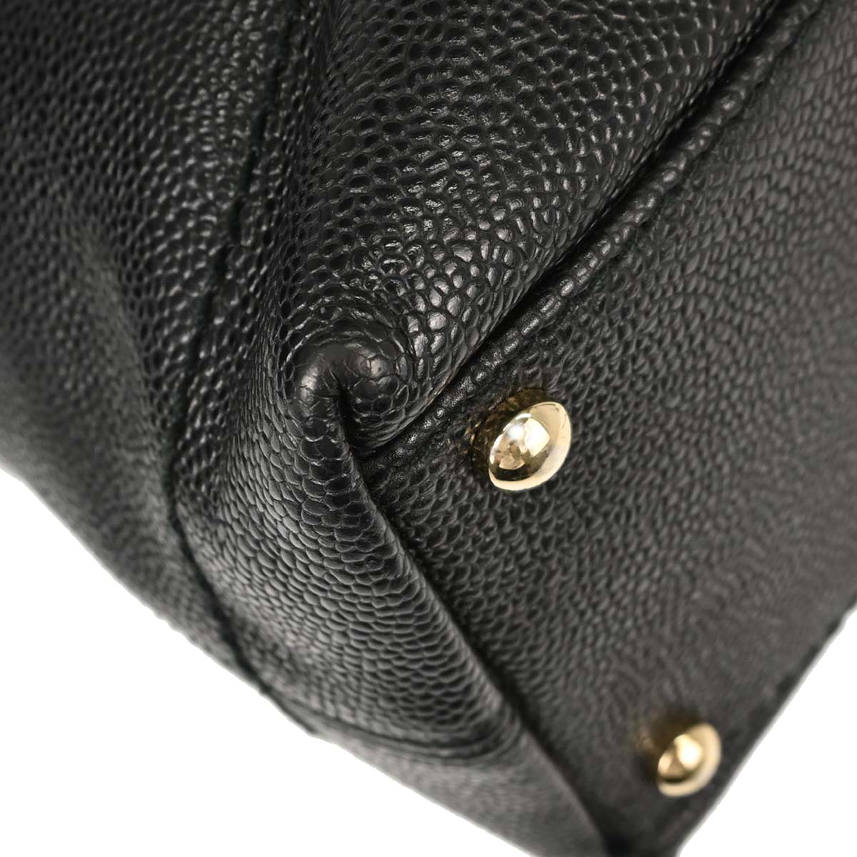 Chanel 2001-2003 Black Caviar Skin Handbag
