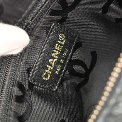 Chanel 2001-2003 Black Caviar Skin Handbag