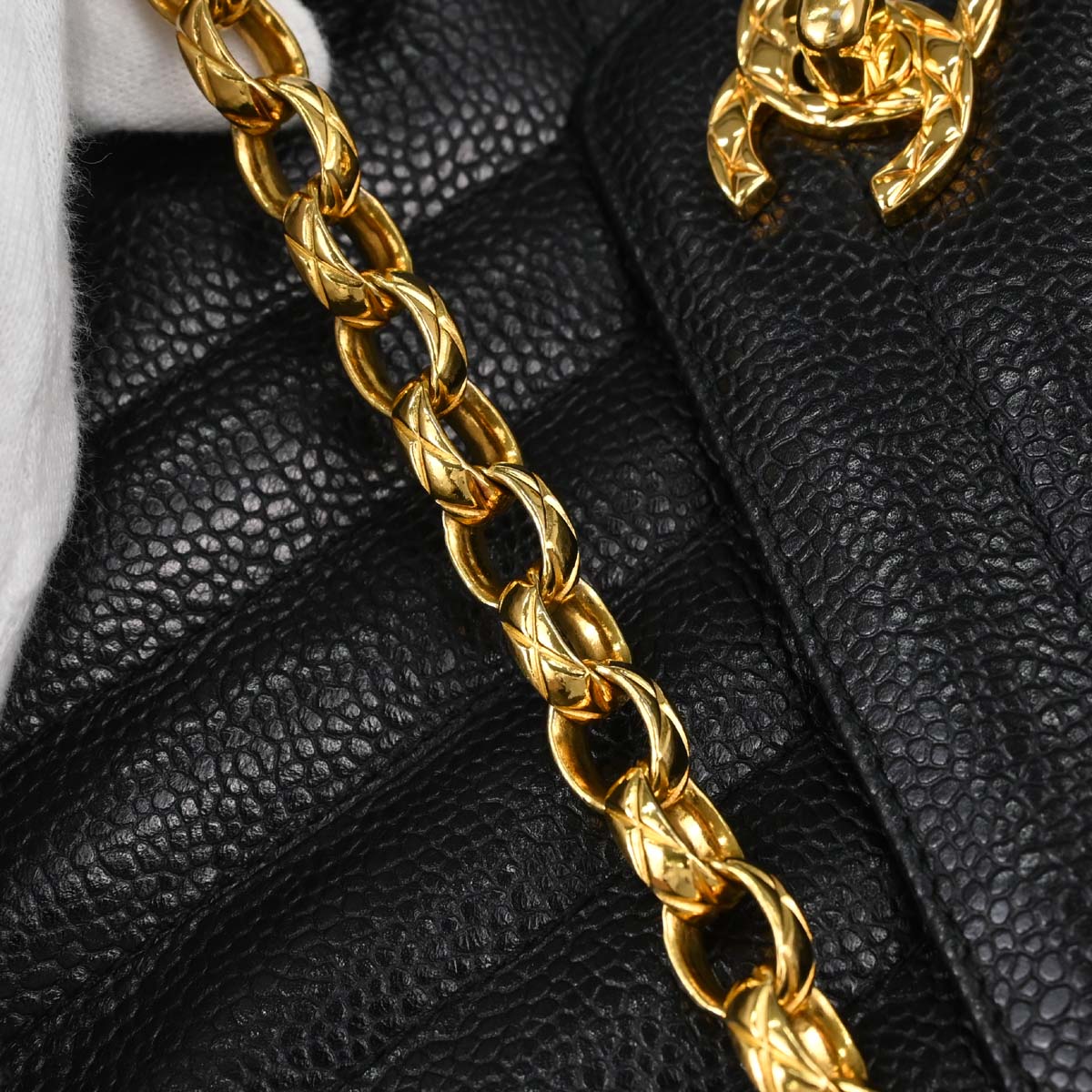 Chanel 1991-1994 Black Caviar Skin Chevron Camera Bag Small