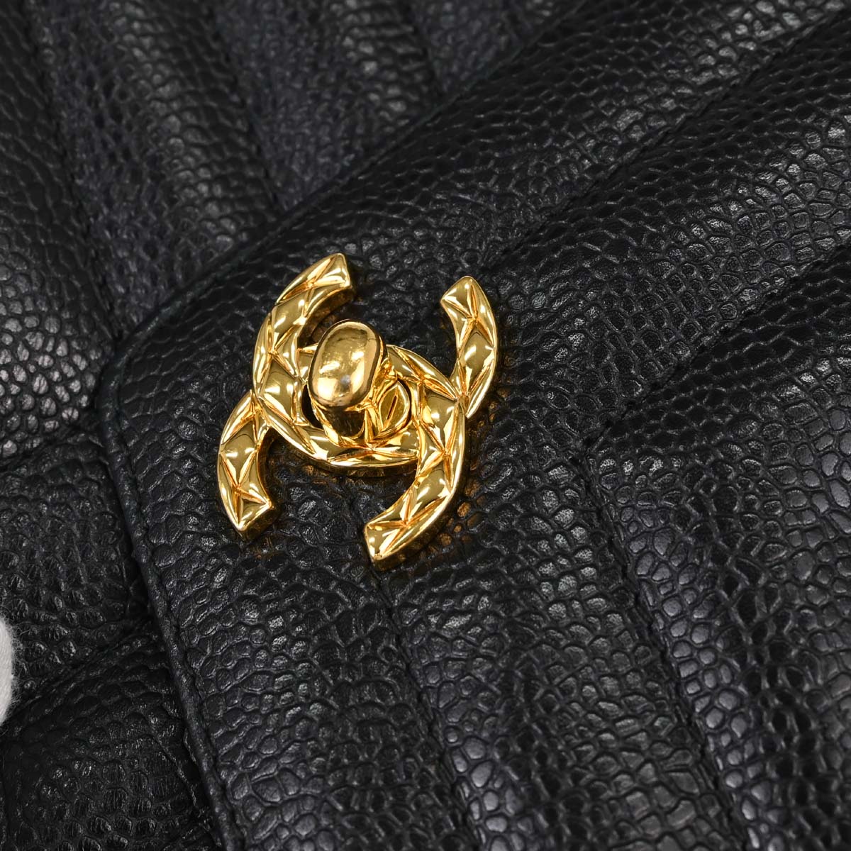 Chanel 1991-1994 Black Caviar Skin Chevron Camera Bag Small