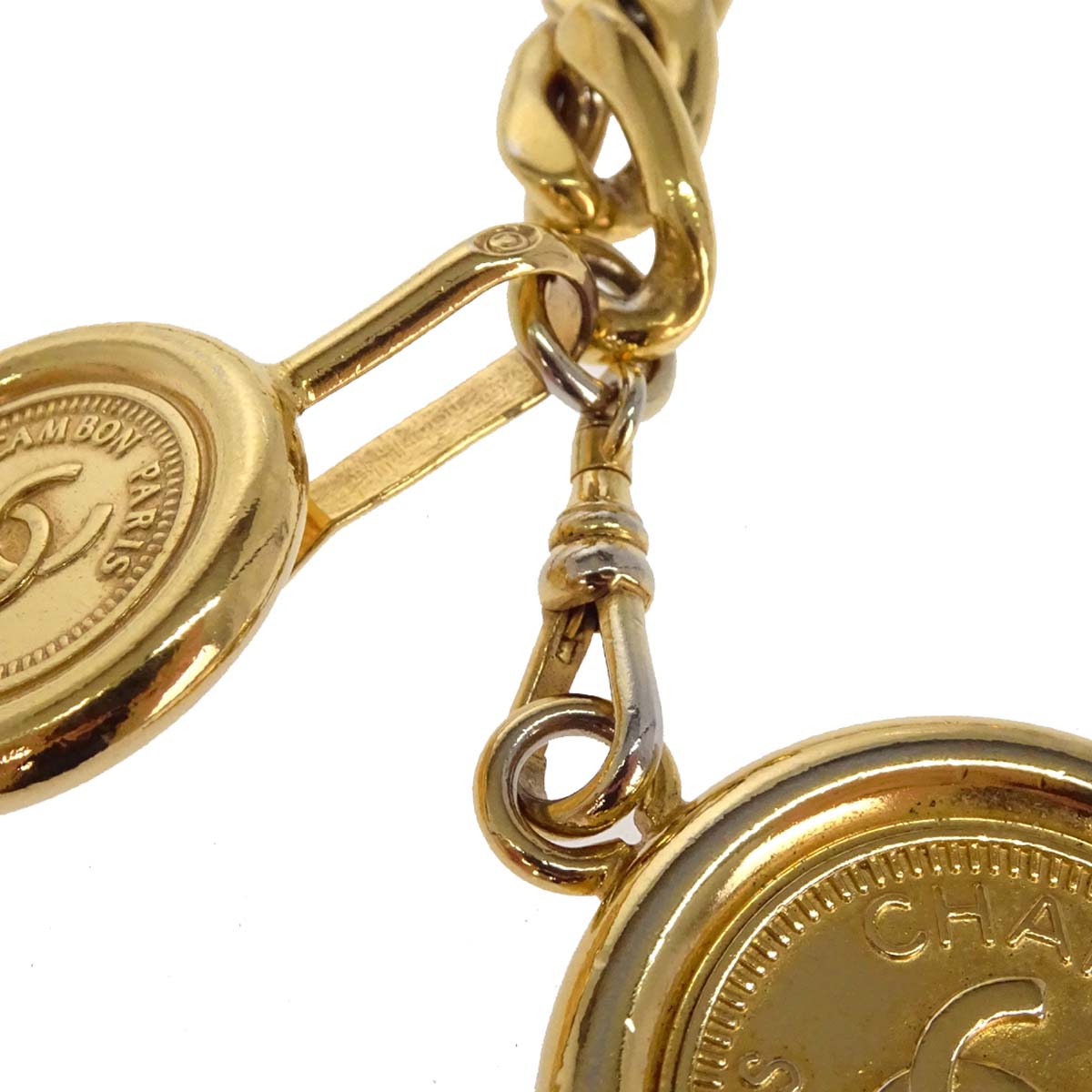 Chanel Chain Belt Medallion Gold Small Good 94P