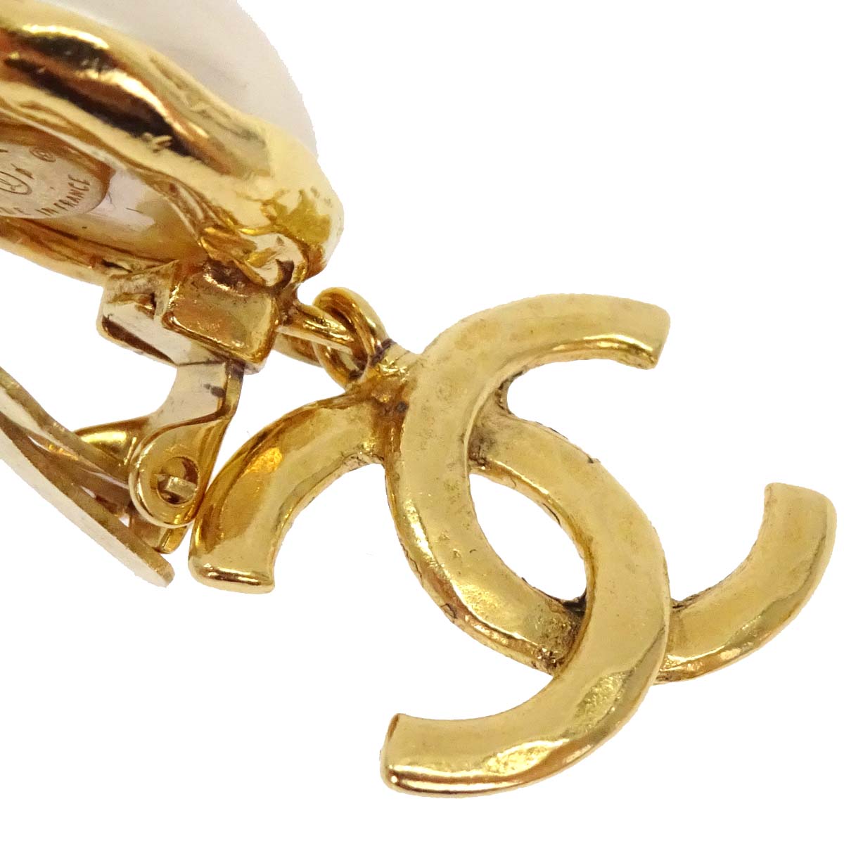 Chanel CC Costume Pearl Dangle Clip-On Earrings Gold 95P