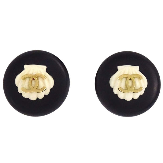 Chanel Button Seashell Clip-On Earrings Gold Black 96C